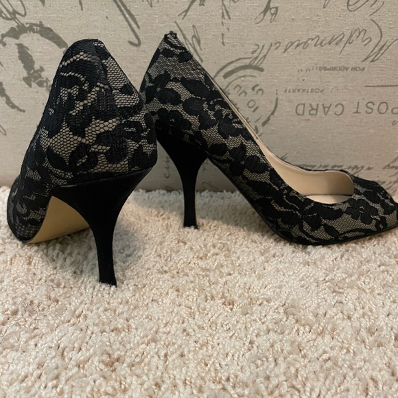 Nine West Lacy Peep Toe Heels - Picture 5 of 5